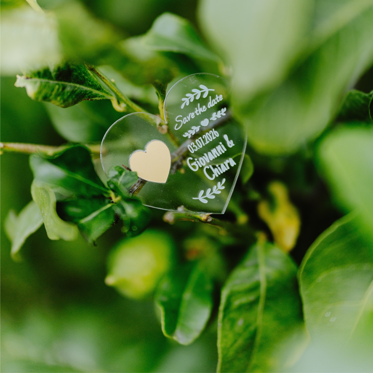 Magnete "Save the date" in plexiglass con inserto acrilico in oro ad incastro - grande cuore